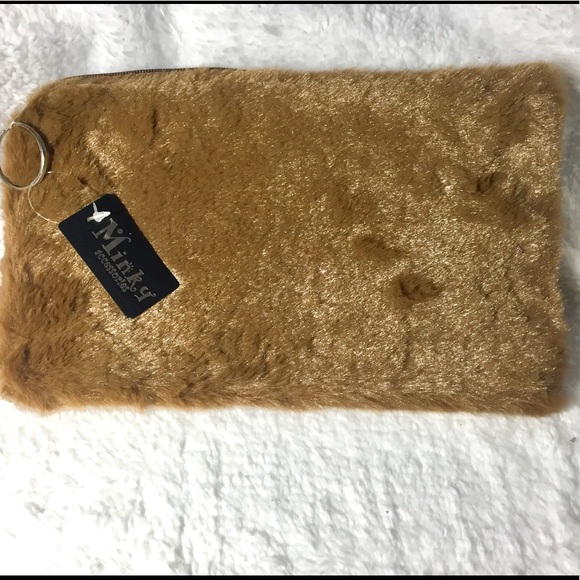🌻3/$20 Minky Brown Faux Fur Bag - Picture 2 of 6
